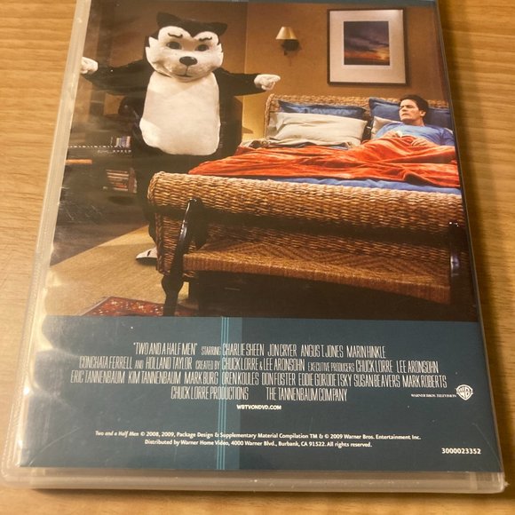 Two and a Half Men - The Complete Sixth Season (DVDS) - Picture 2 of 5